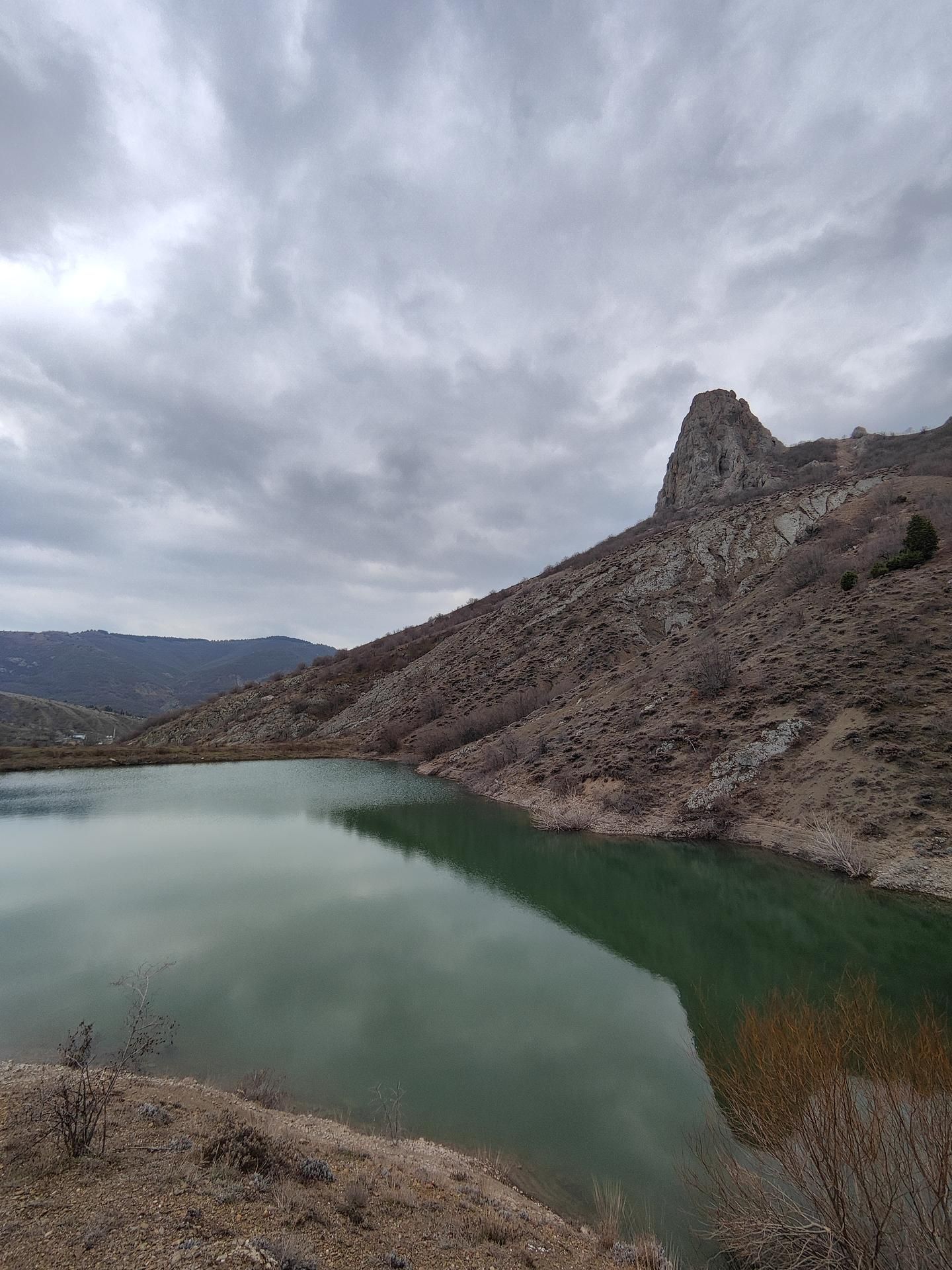 Старый Крым и хребет Хашки