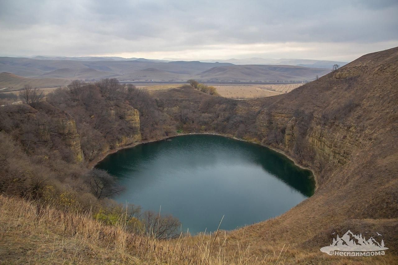 Ледяные озёра и водопады Кавказа