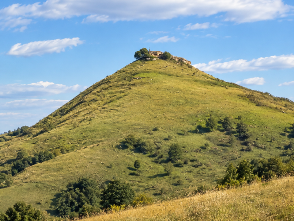 Гора Шапка и конная прогулка